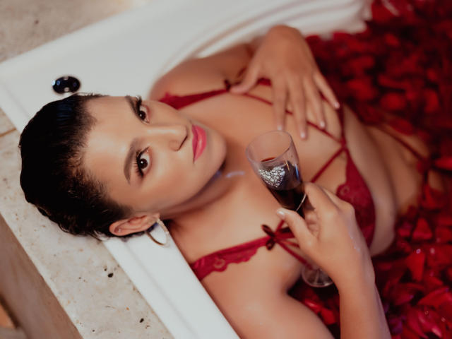 GraceRuch - Live porn &amp; sex cam - 19734134