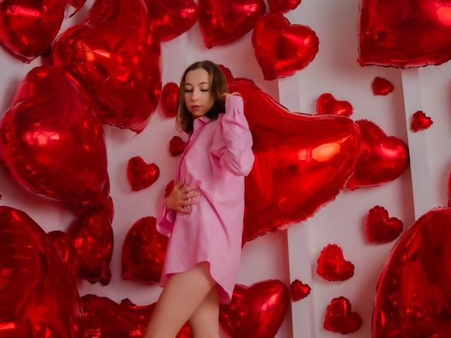 SoniaFugors - Live porn &amp; sex cam - 19734514