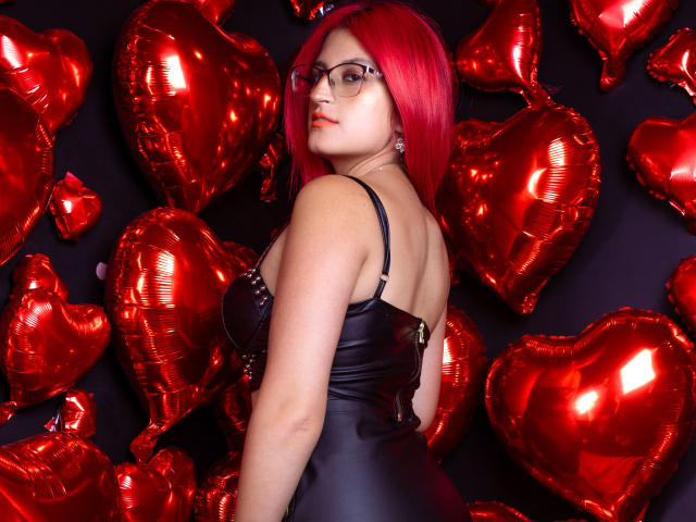 GwenRoux - сексуальная веб-камера в реальном времени - 19738014