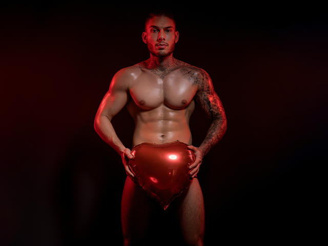 CodyAndersen - Live porn &amp; sex cam - 19738758