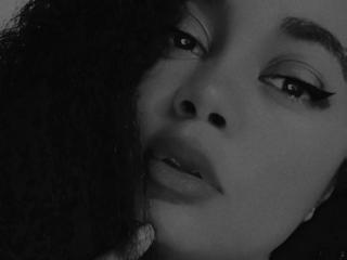 AlejandraCorie - Live porn &amp; sex cam - 19739446