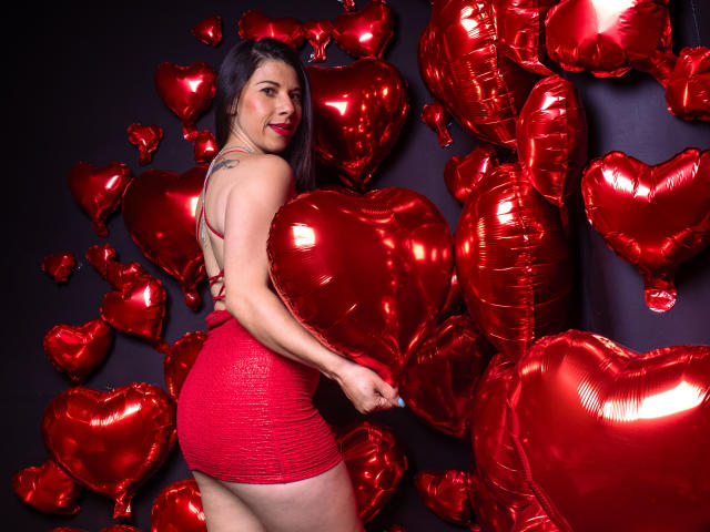 LauraaVelez - Live porn &amp; sex cam - 19740958