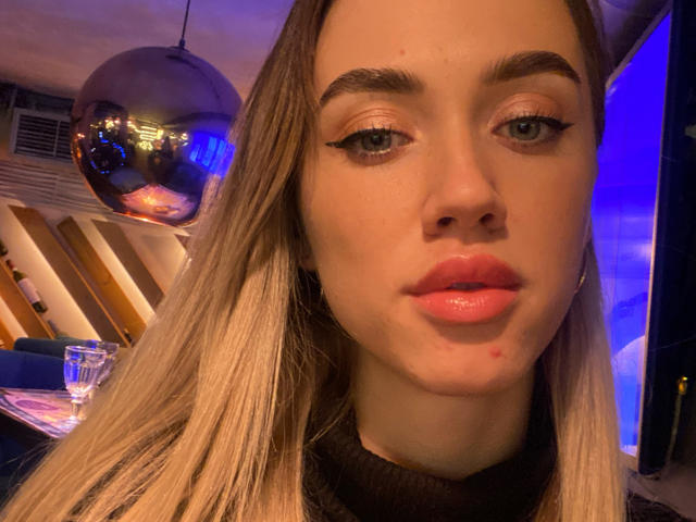 ElizaQshine - Live porn &amp; sex cam - 19744226