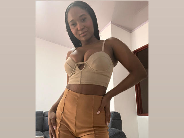 MelanyScoth - Live sex cam - 19744266