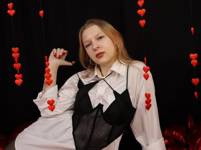 LikaSante - Live porn &amp; sex cam - 19747046