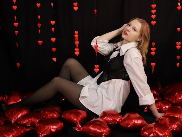 LikaSante - Live sex cam - 19747058