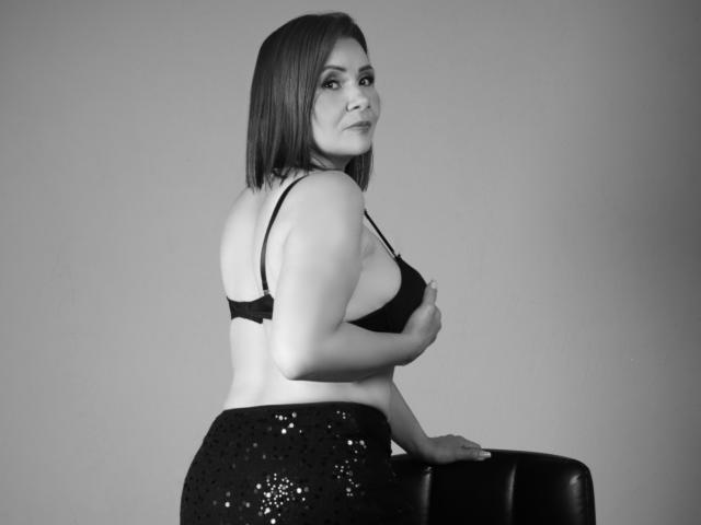 MaryJanesez - Live sexe cam - 19747526