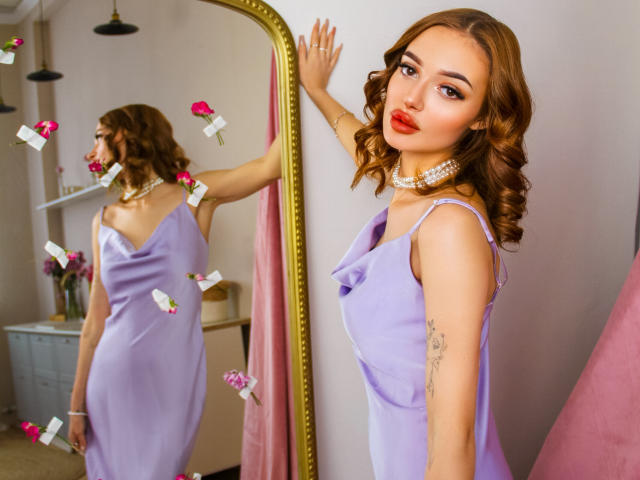 KylieBeaty - Live porn &amp; sex cam - 19747790