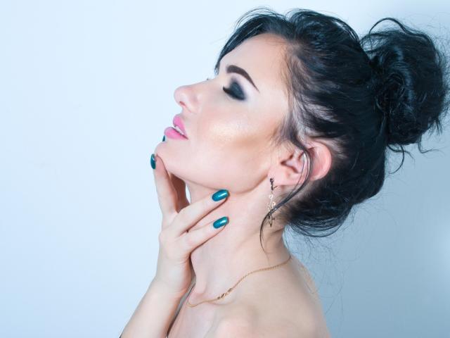 LuEstelle - Live porn &amp; sex cam - 19753902