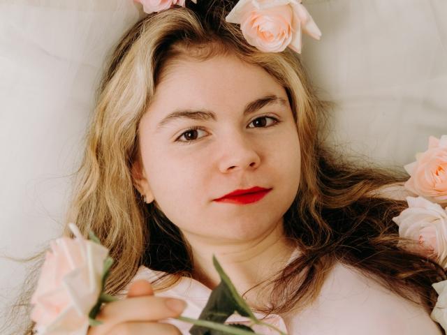 TinaRedly - Live porn &amp; sex cam - 19754826