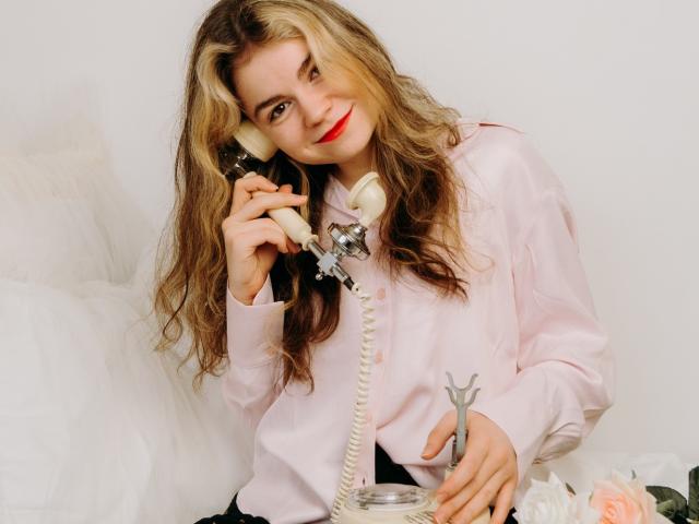 TinaRedly - Live porn &amp; sex cam - 19755138