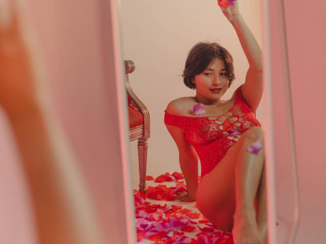 MiaLeblanc - ライブポルノ&amp;セックスカム - 19756210