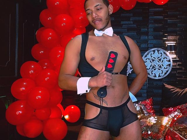 JonasFoxy - Live porn &amp; sex cam - 19758534