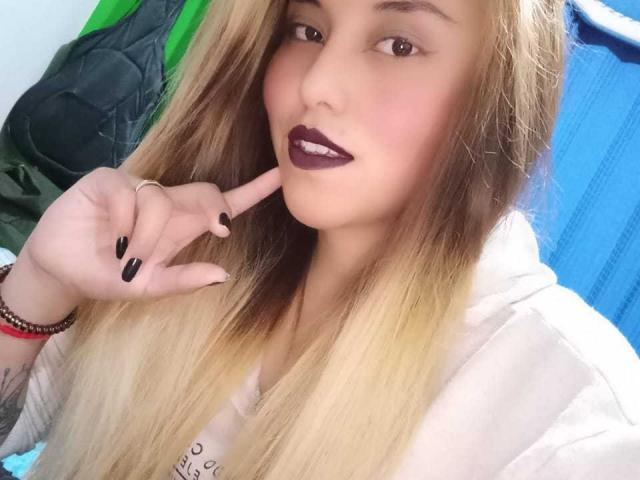 EmilyLink - сексуальная веб-камера в реальном времени - 19760138