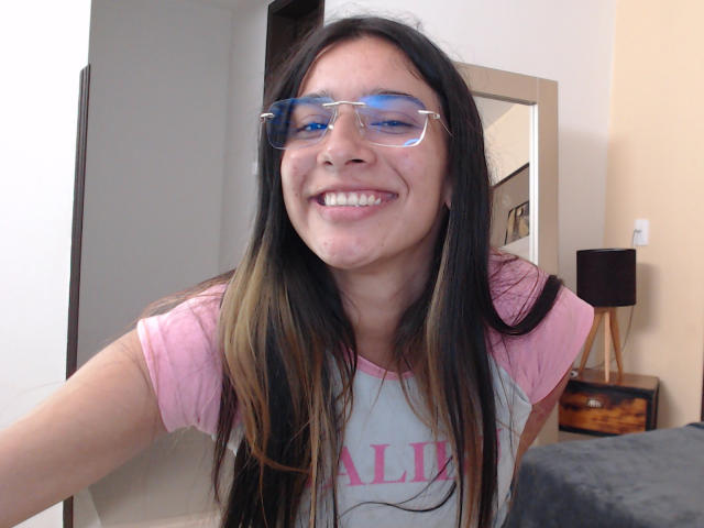 ErikaSweetX - Live sex cam - 19762658