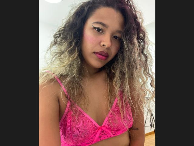 MollyFlowers - Live porno og sexkamera - 19765086