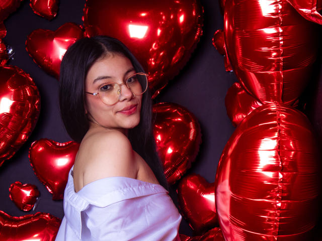 GabyGolden - сексуальная веб-камера в реальном времени - 19765806