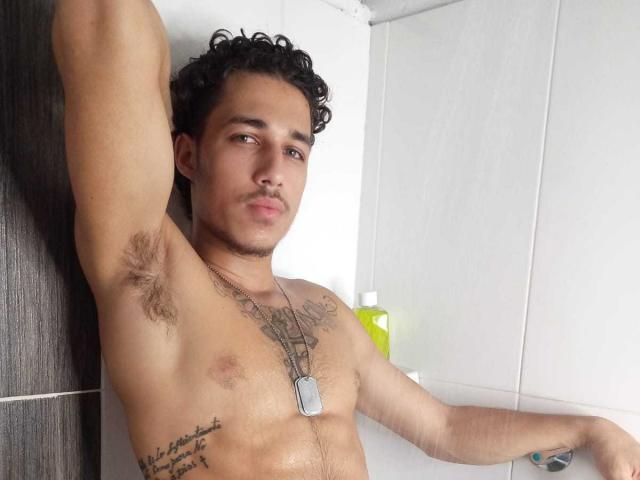 JackWilliam - Camera khiêu dâm &amp; quyến rũ trực tiếp - 19772022