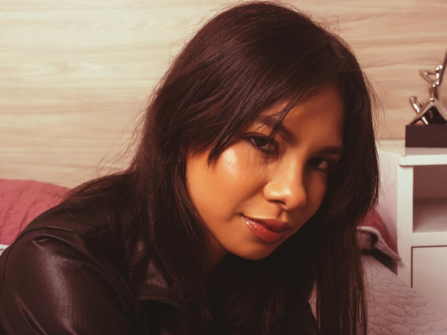 AmyWattson - сексуальная веб-камера в реальном времени - 19775238