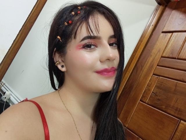 Brianda - сексуальная веб-камера в реальном времени - 19778370