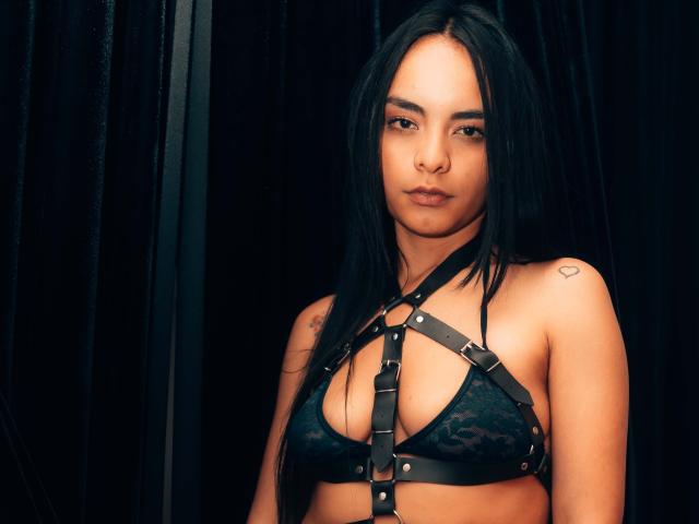 ScarlettHottie69 - Live porn &amp; sex cam - 19778426