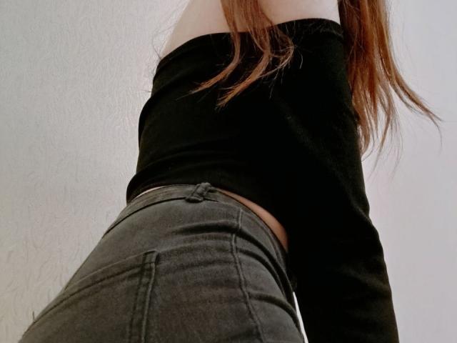 WollyMolly - Élő pornó és szexkamera - 19780434