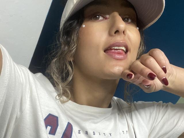 FloraSaenz - Live porn &amp; sex cam - 19781722