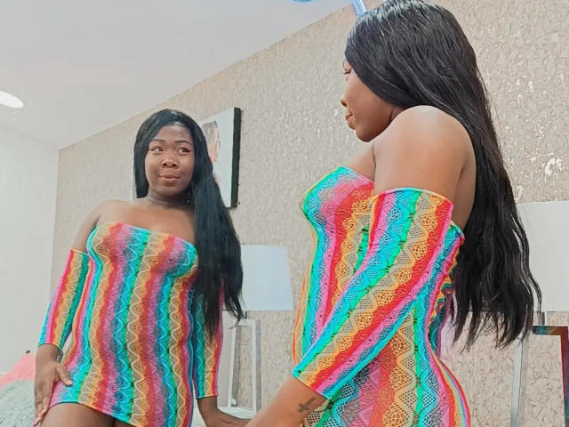 TifanyLondonn - Live sex cam - 19784810