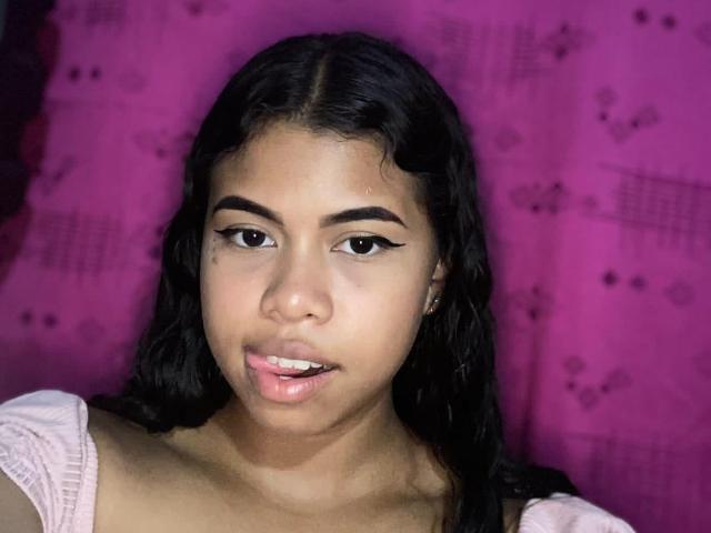 KatyuscaLopez - Live porn &amp; sex cam - 19785954