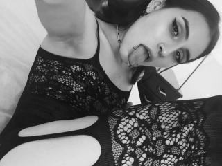 SofiaPalmersR - Live sex cam - 19786418