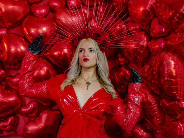 FiorellaStrong - Live porn &amp; sex cam - 19795666