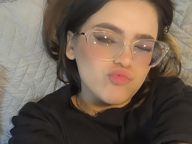 KimSummer - Live porn &amp; sex cam - 19796646