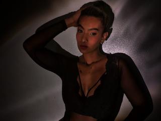 MeganColets - Live porn &amp; sex cam - 19800018