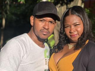 GabbyAndBrend - сексуальная веб-камера в реальном времени - 19800682