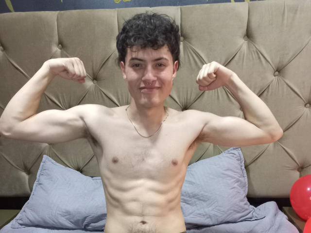 SpaceFoxy - Live porn &amp; sex cam - 19801614