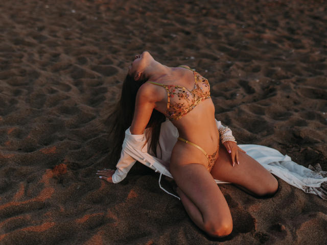 BiancaHotLove - Live porn &amp; sex cam - 19807962