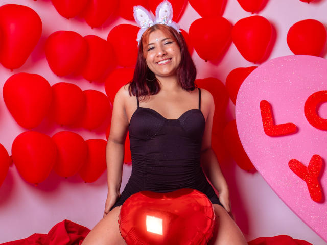 NamiMyres - Élő pornó és szexkamera - 19808150