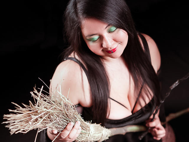 RubyPirsso - Live porn &amp; sex cam - 19809542