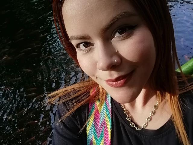 AnnyGiralldo - פורנו בשידור חי ומצלמת סקס - 19809802