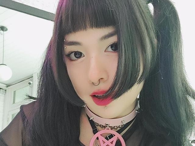 SabriPrettty - Live porn &amp; sex cam - 19811402