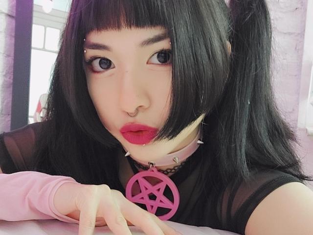 SabriPrettty - Live porn &amp; sex cam - 19811422