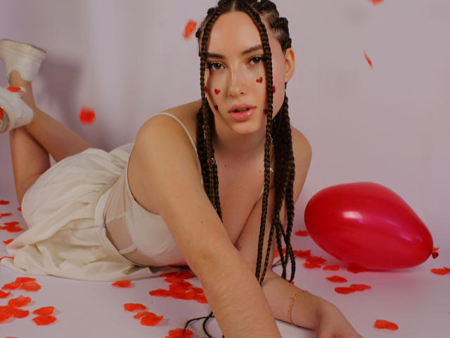 AuroraFiore - ライブポルノ&amp;セックスカム - 19813998