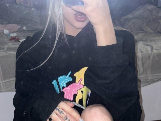 CaroBeauty - сексуальная веб-камера в реальном времени - 19814714