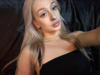 CaroBeauty - Live porn &amp; sex cam - 19814738