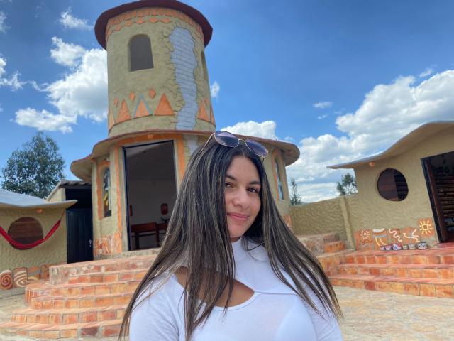 AtheneaRossi - פורנו בשידור חי ומצלמת סקס - 19815038