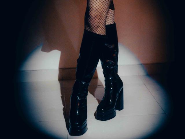 ThenaViolet - Sexe cam en vivo - 19818378