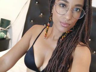 ElenaMarisson - Live porn &amp; sex cam - 19818418