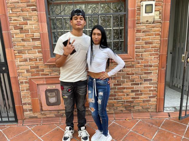 BryanAndFabiana - Camera khiêu dâm &amp; quyến rũ trực tiếp - 19819070