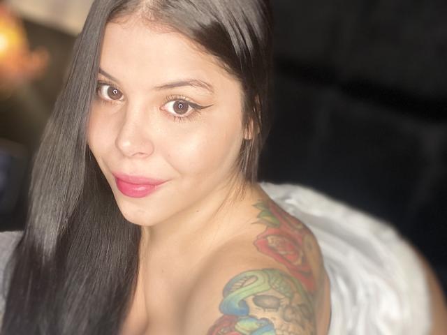 SeleneAnisa - Live porn &amp; sex cam - 19820702