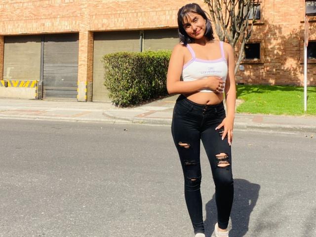 SarahXRouse - Live Sex Cam - 19822630